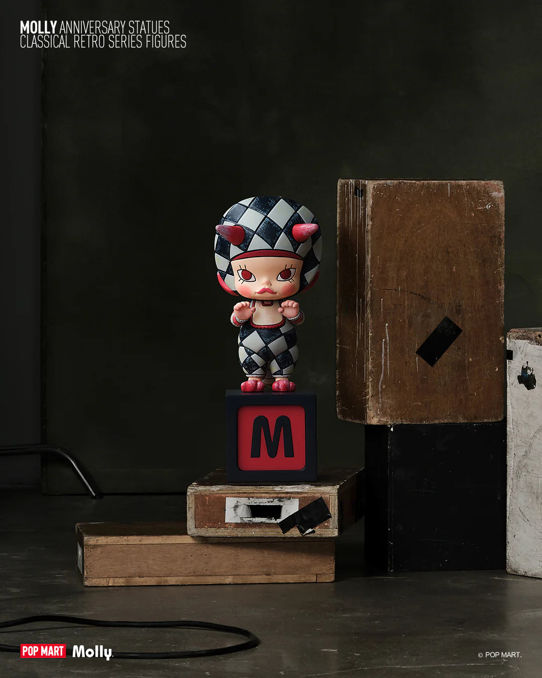 MOLLY Anniversary Statues Classical Retro Series