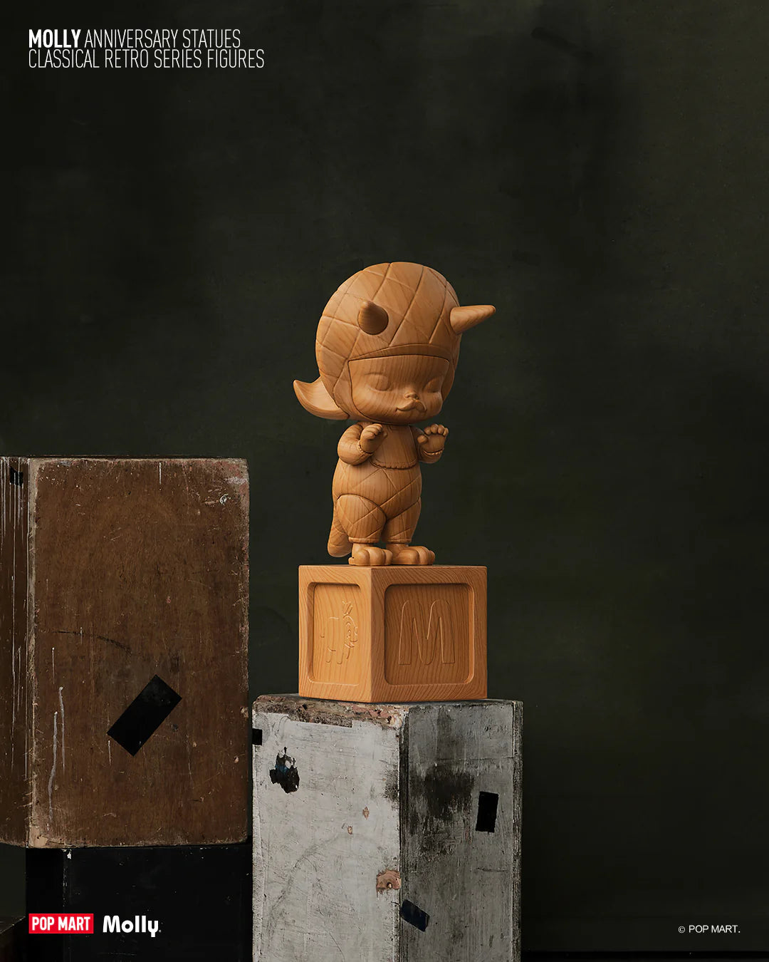 MOLLY Anniversary Statues Classical Retro Series